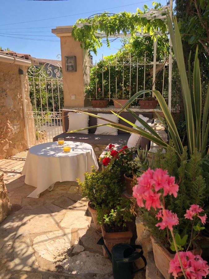 L'Ile Aux Fleurs Vila Ventabren Exterior foto